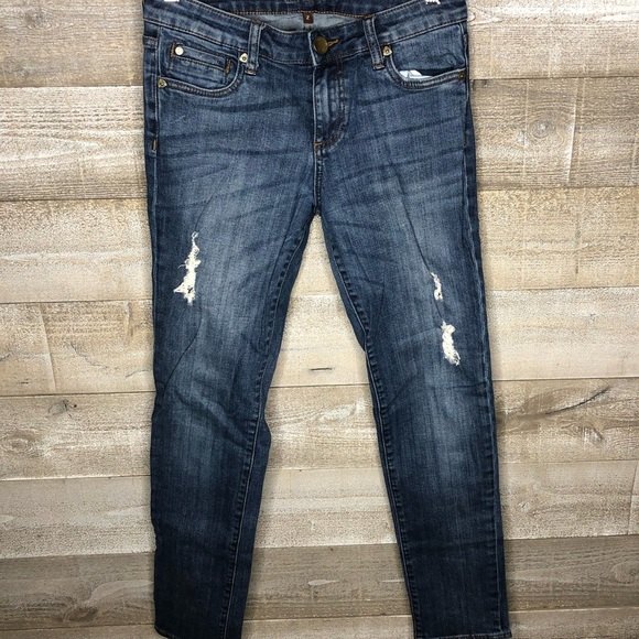 Kut from the Kloth size 2 distressed straight leg jeans - Picture 1 of 5